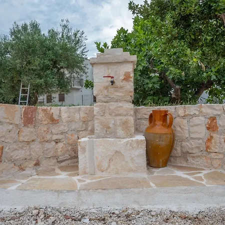 Trulli Dimora Palmisano Hotell *