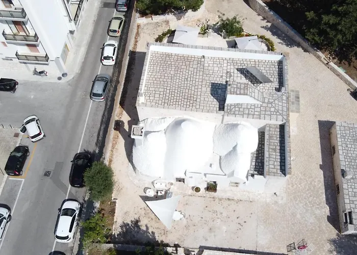 Trulli Dimora Palmisano 酒店 洛科罗通多